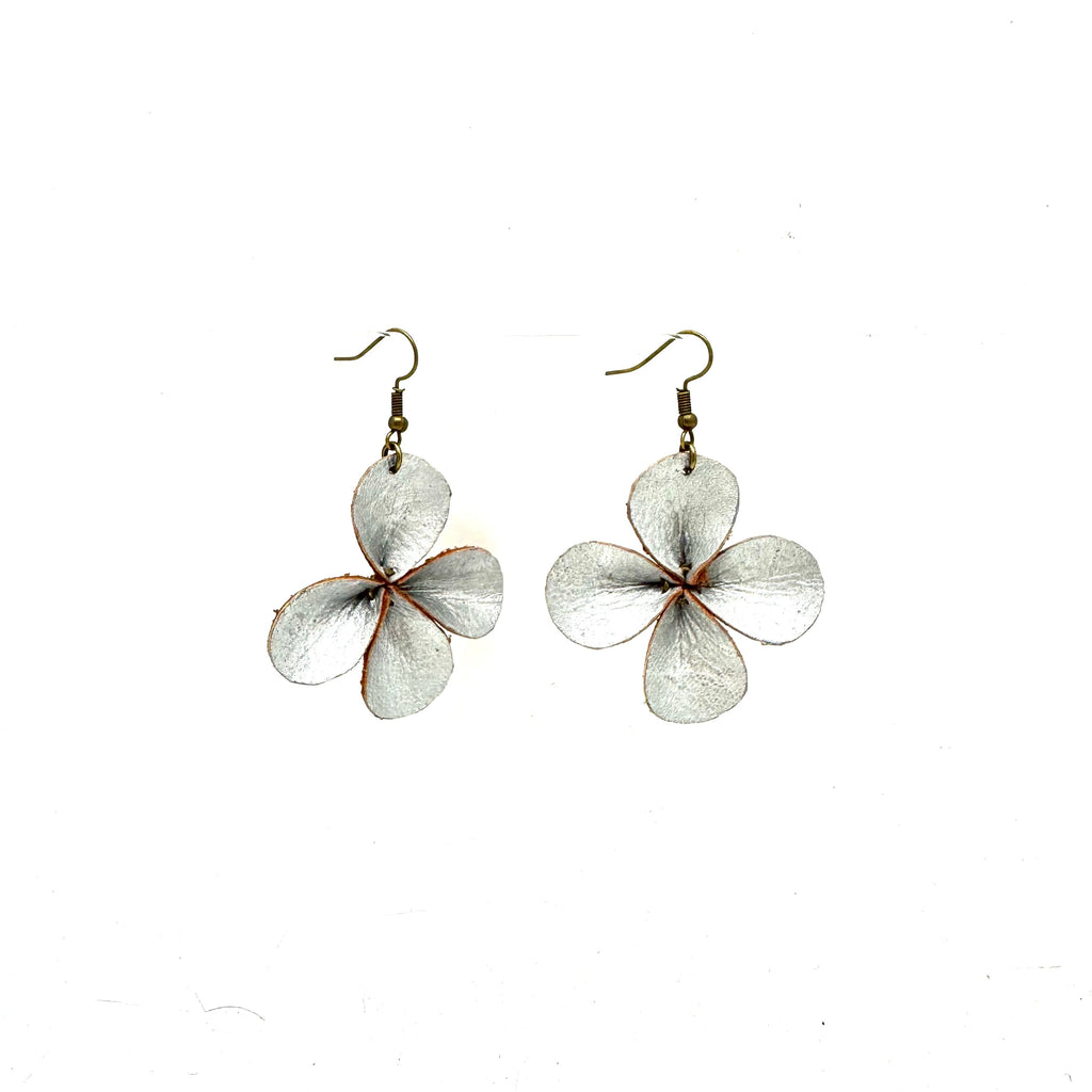 Clover Leather Earrings- Silver