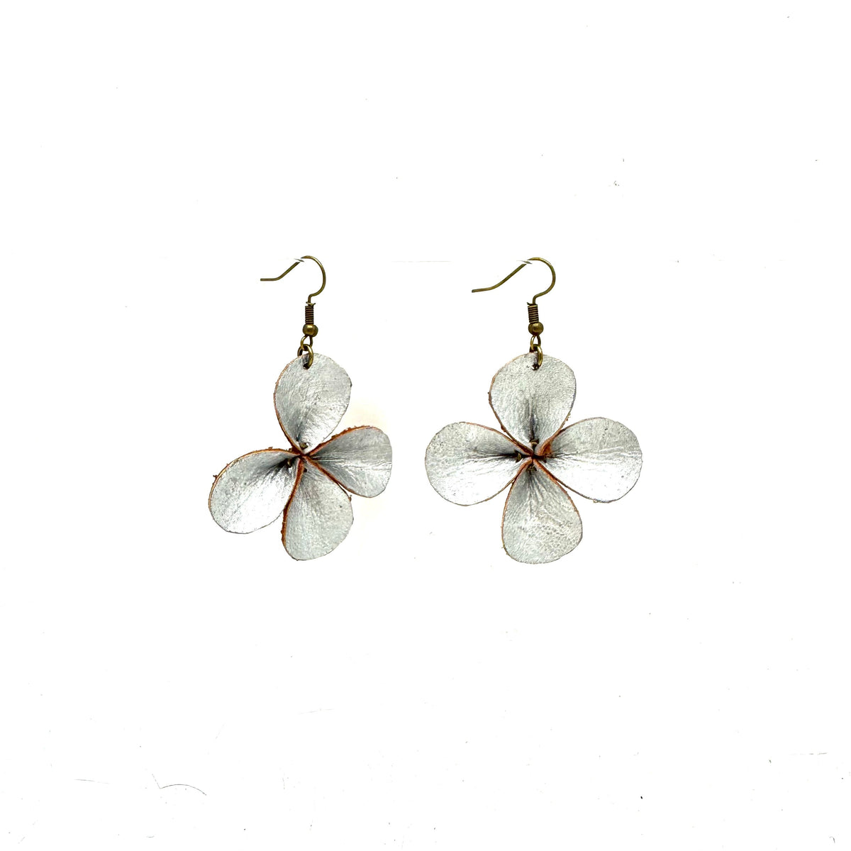 Clover Leather Earrings- Silver