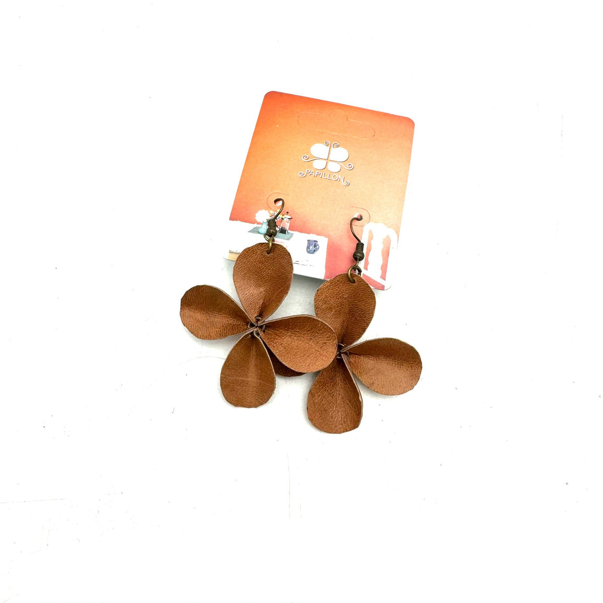 Clover Leather Earrings- Natural